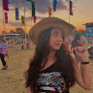 Meet your Posher, Anna